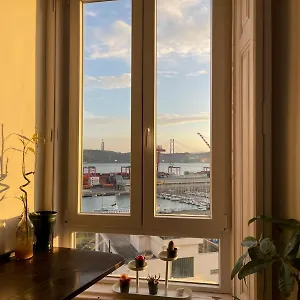 Embassy Arriaga Private Elegance In Stylish Shared Maison d'hôtes